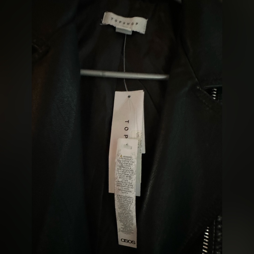 Topshop black faux leather moto jacket - Picture 8 of 10
